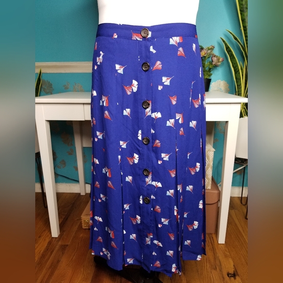 Banana Republic Blue Floral Button Front Skirt - Picture 2 of 12